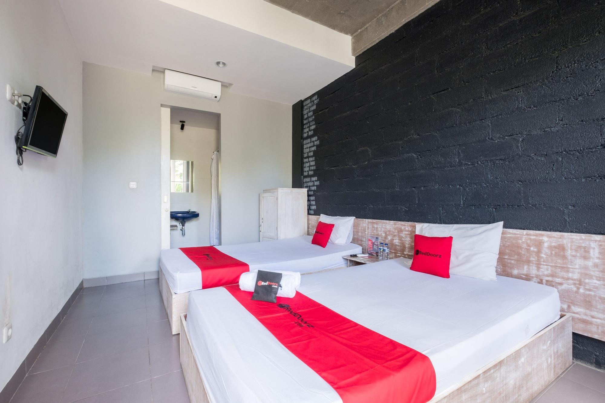 Reddoorz @ Pecatu Ungasan Hotel Exterior photo